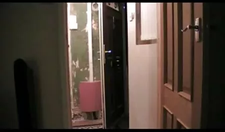 Vecchia mamma allarga le gambe film porno con lesbiche gratis per un cazzo duro