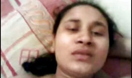 FamilyStrokes-Papà video lesbiche hard quasi sorpreso a fare sesso con il suo fratellastro