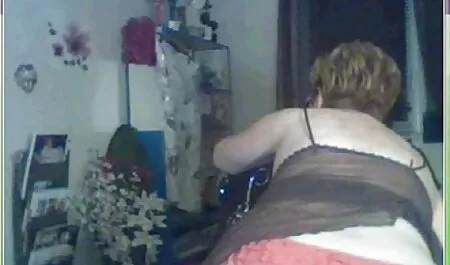 Babe video porno lesbiche troie Con Grandi tette naturali seduce durante la doccia