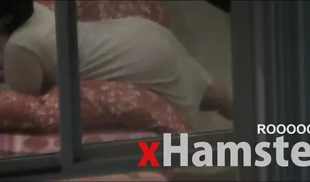 Cazzo di video porno lesbiche troie sperma in giovane stepsister
