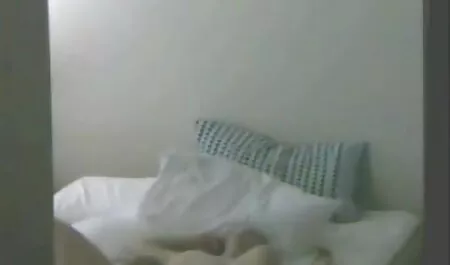 Lasciando la sua video porno gratis mature lesbiche figa spalancata per di più