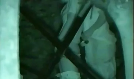 Marito guarda la film lesbi gratis moglie prendere un cazzo enorme