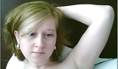 Canadese Milf video lesbiche troie dà al ragazzo un