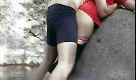 Briciole-ogni video lesbo megasesso giorno