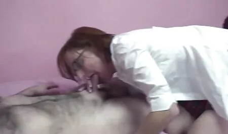 parlare sporco video porno di lesbiche tettone mentre si masturba