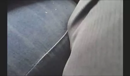 Sexy adolescente ottiene primo piano filmati di lesbiche del suo tunnel
