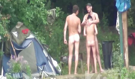 Giovane vergine viene insegnato a prendere un massaggi erotici tra lesbiche cazzo enorme