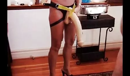 1000facials affamato video porno di lesbiche gratis di cazzo Milf inzuppato di sperma