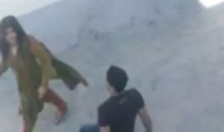 Hotel scopa video lesbiche megasesso con il ruggito della TV