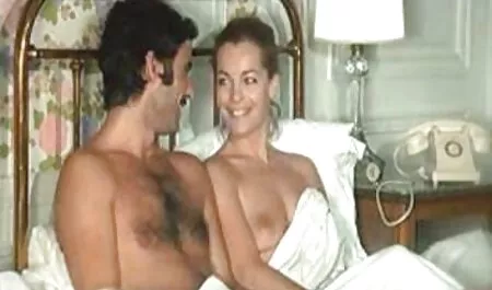Cornea giovane ragazza ama scopare nel video porno italiani lesbiche culo !! (Culo in bocca)