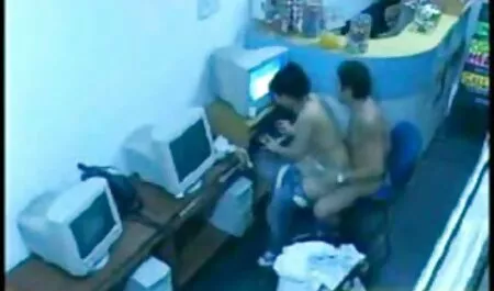 Profondo. Appeso film lesbighe a sinistra