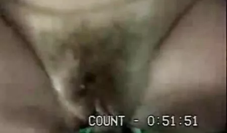 Sasha video gratuiti di lesbiche Stowaway prende il cazzo da uno sconosciuto