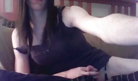 Caldo trans video porno lesbiche hard scopata nel bosco
